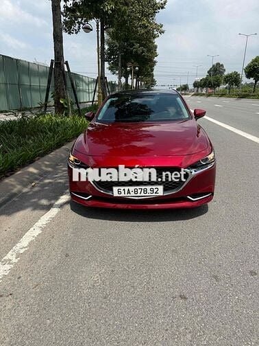 Mazda 3 2020 Sedan 1.5L Luxury - 67000 km