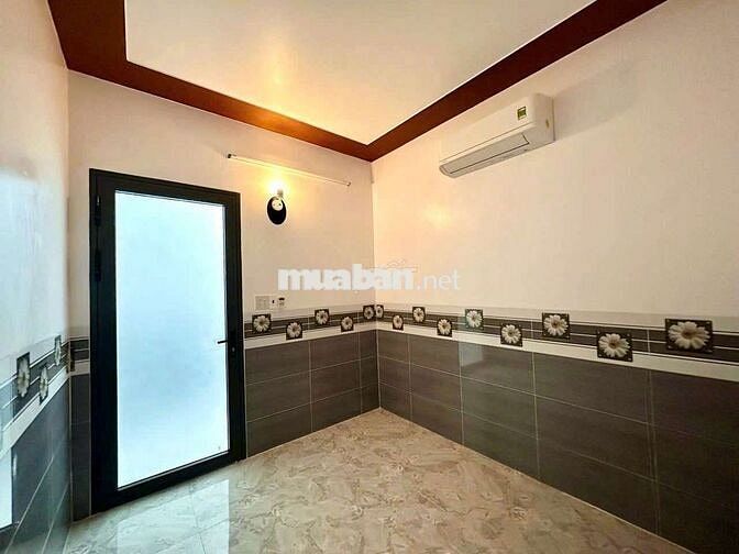 Nhà mới xây 2pn 2 máy lạnh Hẻm Nguyễn Văn Cừ