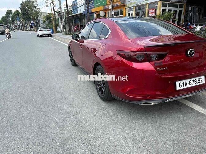 Mazda 3 2020 Sedan 1.5L Luxury - 67000 km