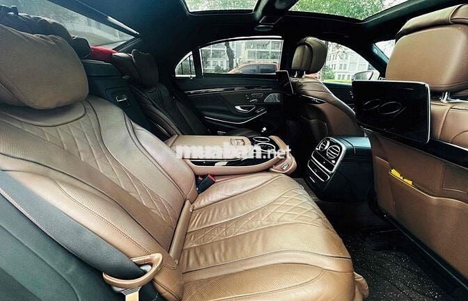 Mercedes Benz S Class 2018 S450L Luxury - 80000 km
