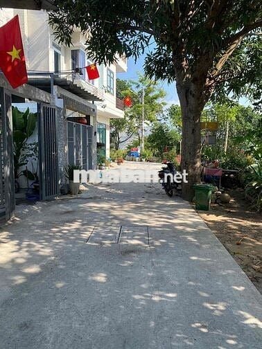 bán nhà C4 kiệt ỏto 4m tôn đản nối dài 92m2 giá 2ty89