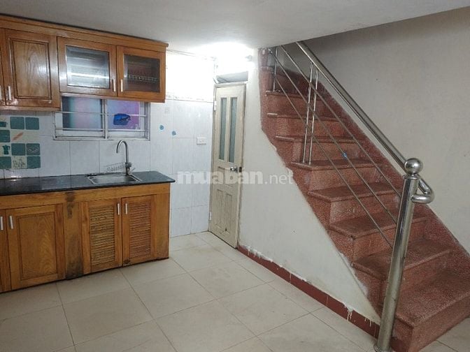 Cho thuê nhà ở số 16,88/105 Trần quý Cáp,Văn chương,Đống đa,Hà nội.