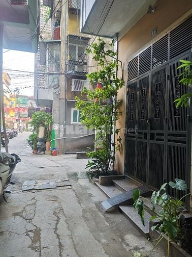 Cho thuê nhà ở số 16,88/105 Trần quý Cáp,Văn chương,Đống đa,Hà nội.