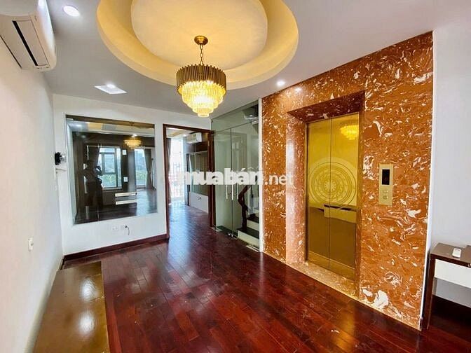 Cho thuê VP tại Trần Quang Diệu, Đống Đa sàn 60m2 giá 12tr/th siêu đẹp