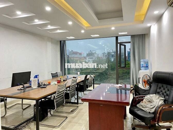 Cho thuê VP tại Trần Quang Diệu, Đống Đa sàn 60m2 giá 12tr/th siêu đẹp