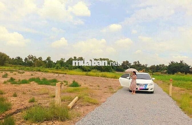 1000m2 đất xây nhà vườn view sông cực đẹp chỉ 600tr