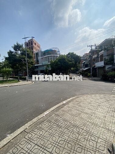 CHO THUÊ TÒA BUILDING MẶT TIỀN Đ.PHẠM HUY THÔNG (HẦM TRỆT 5 LẦU 6X21m)