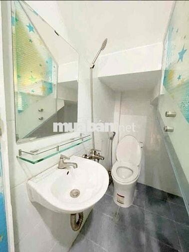 (#6639) - NHÀ MỚI 4 TẦNG TẠI HOÀNG DIỆU Q4 - KHU DC HIỆN HỮU KHÔNG QH