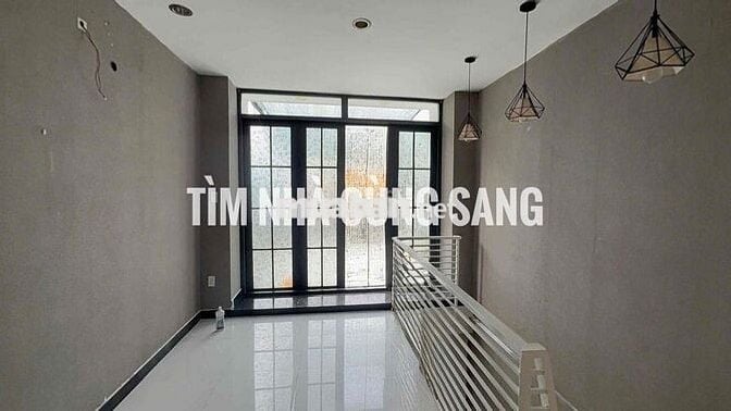 NHÀ SẠCH ĐẸP 2PN+ , 2 WC , 2 MÁY LẠNH GẦN CHỢ HIỆP BÌNH