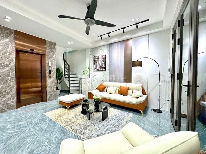 Siêu phẩm Đống Đa 36/42m2 7 tầng thang máy - nhà đẹp - lô góc
