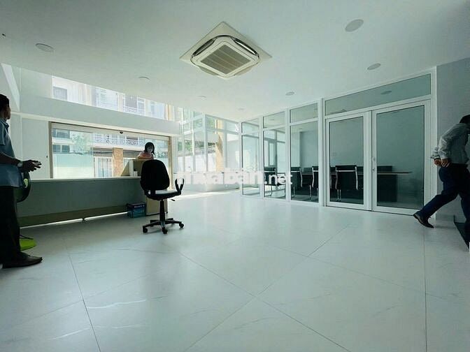 🎉 TÒA NHÀ CHO THUÊ MT TÂN CANH_P1, 7x20m_HẦM 5 LẦU, ĐẦY ĐỦ CÔNG NĂNG.