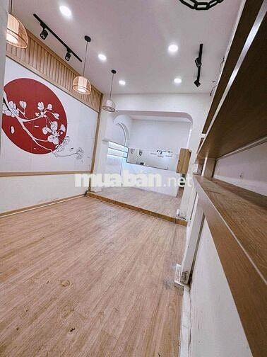 Mặt Bằng đường 2 chiều lớn, kinh doanh sầm uất, DT:60m2. Giá 20tr