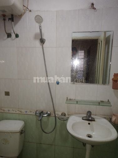 Cho thuê nhà ở số 16,88/105 Trần quý Cáp,Văn chương,Đống đa,Hà nội.