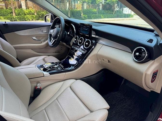 Cần bán Mercedes Benz sx  2020 siêu đẹp