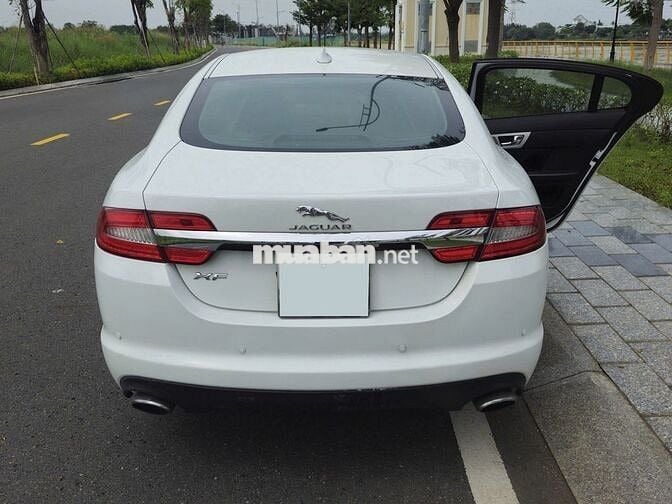 Jaguar XF 2014 2.0 AT - 125000 km