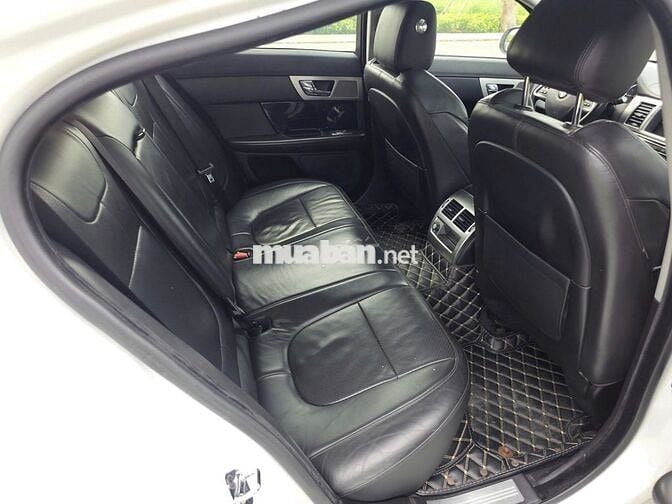 Jaguar XF 2014 2.0 AT - 125000 km