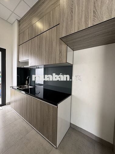 Chính chủ cho thuê CH 1PN + 1PK + 1 bếp, bancol, 70m2, đường ô tô