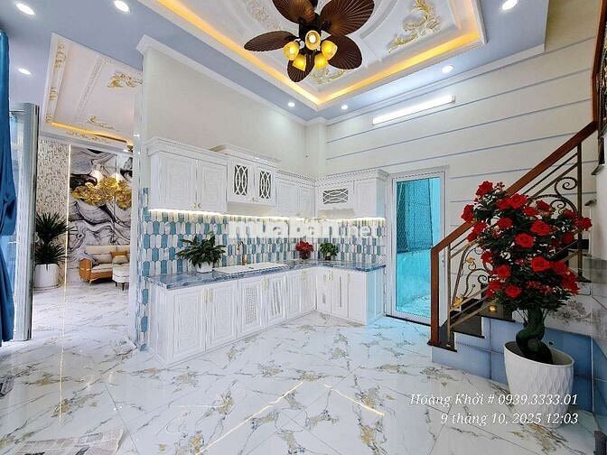 Nhà 3 Tầng Lộ 5m Phù họp Kinh doanh gần đại học y dược