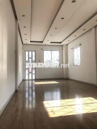 Nhà bán trung tâm quận nịnh kiều phô đi bộ