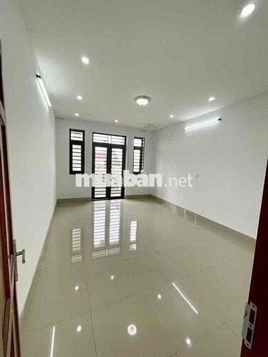 nhà 1 trệt 2 lầu kế đường Liên Huyên,cách ngã 6 An Phú 1,5km đường 12m