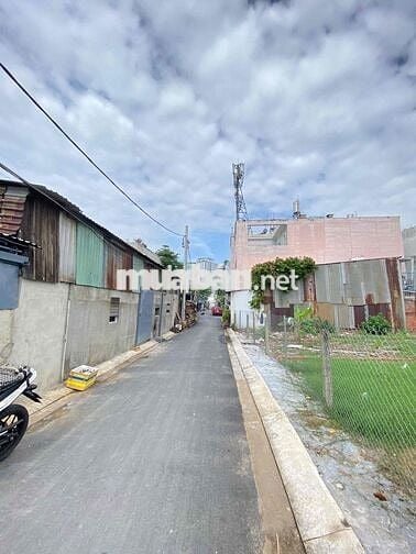 Bán gấp lô đất ngay đường 520. 60m2 SHR, thổ cư 100%, Khu dân cư