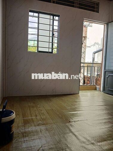 BÁN NHÀ TRỆT LẦU - CẬP VÁCH UBND Q.NK - KẾ BÊN CÔNG VIÊN & VINCOM HV