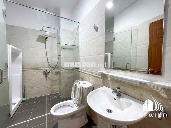 Cho Thuê Căn Hộ Studio Đường Trần Hưng Đạo Quận 5 Có ban Công