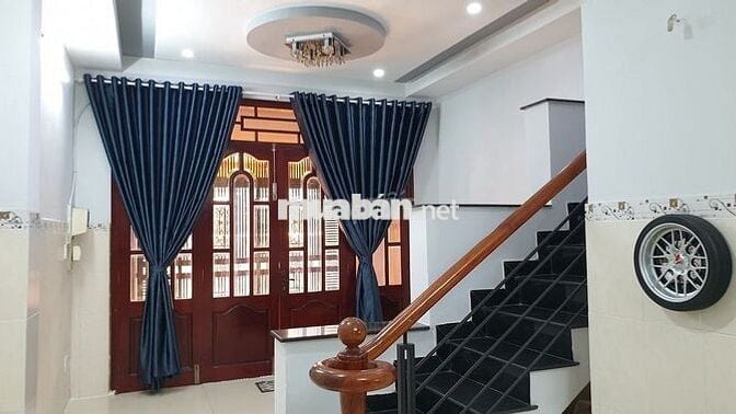 Nhà 88m2, 3PN+2máy lạnh, đường Ng.T.Kiểu, cách trường học L.V.Thọ 200m