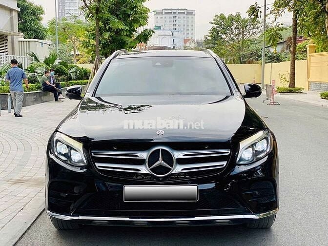 Mercedes Benz GLC300 -  sx 2018  - 5v km