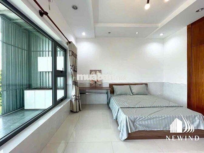 Cho Thuê Căn Hộ Studio Đường Trần Hưng Đạo Quận 5 Có ban Công