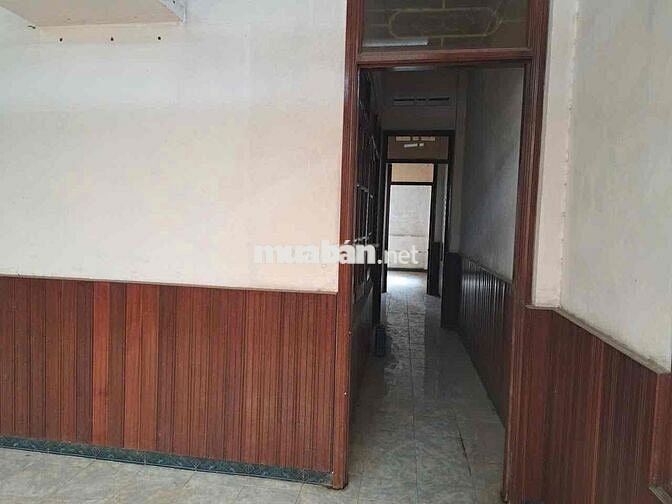 Nhà mặt tiền 9m  kinh doanh sầm uất thành phố Quy Nhơn, Gia Lai