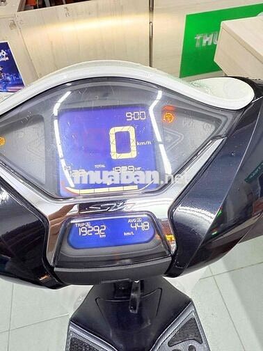Sh160i ABS 2025 chạy 1900km như mới thanh lý ạ
