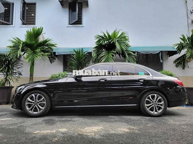 Mercedes Benz C Class 2018 C200 - 81000 km