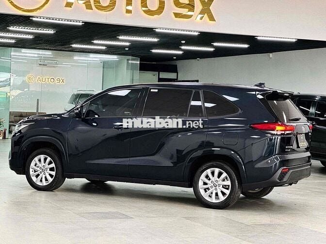 Toyota Innova Cross 2025 - 11000 Km