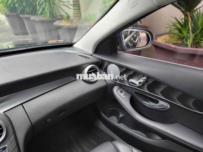 Mercedes Benz C Class 2018 C200 - 81000 km