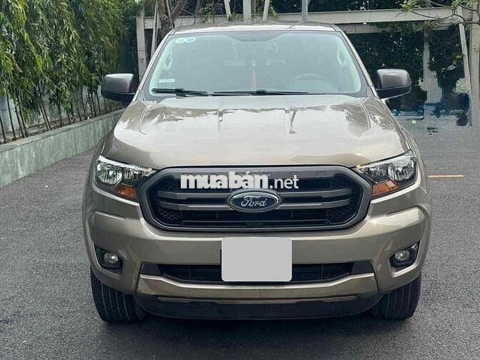 Ford Ranger XLS 2015 2.2L 4x2 AT hợp đi “cày”