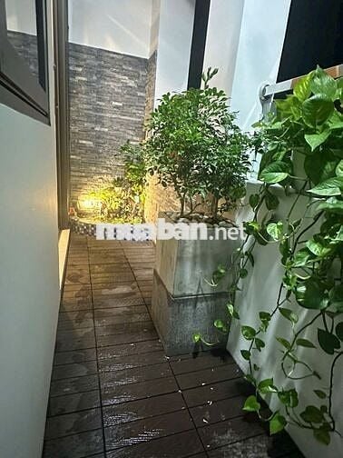 Bán căn hộ Silver sea Ba Cu, Vũng Tàu, 114m2, FULL NT,có ban công