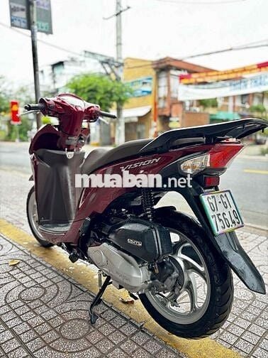 Vision 2021 mẫu cũ chính chủ bán đầy đủ giấy tờ