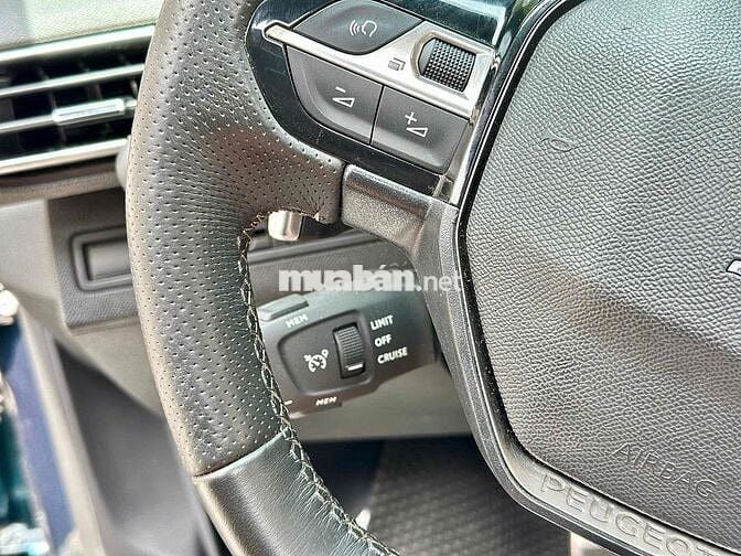 Peugeot 5008 2024 GT 1.6 AT - 19000 km