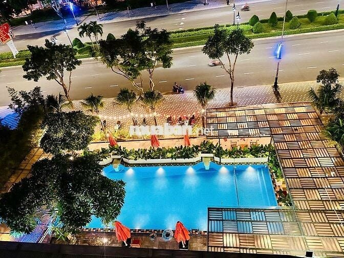 Cho thuê hơn 1000m2 mặt tiền 30m Phạm Văn Đồng, kinh doanh đa dạng