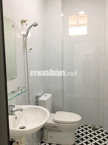 Mặt tiền Đồng Đen. P.14. Tân Bình 4.2x15.5m. 1 tầng; 2PN 2WC; 19tr