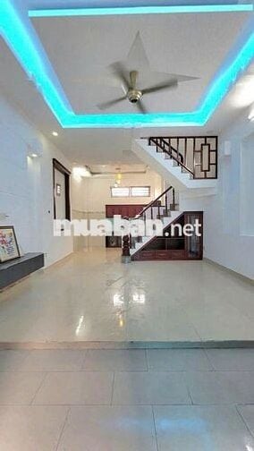 3009HBC - nhà ở khu an ninh , sạch sẽ , không ngập