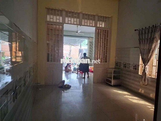 Nhà Mặt Tiền Đường 5X35m , 4 PN , Xuân thới thượng , , Hốc Môn