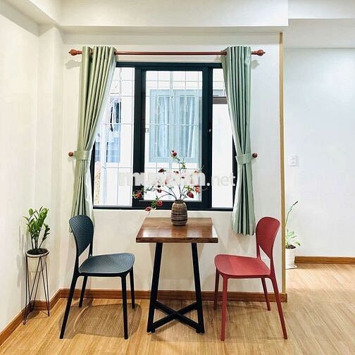 Nhà xiu xinh. Đầy đủ tiện nghi. Nhanh tay nào các thượng đế ơi