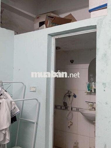 tìm bạn nữ ở ghép trọ 2tr5/tháng cọc 2tr3, có sẵn vài đồ cơ bản