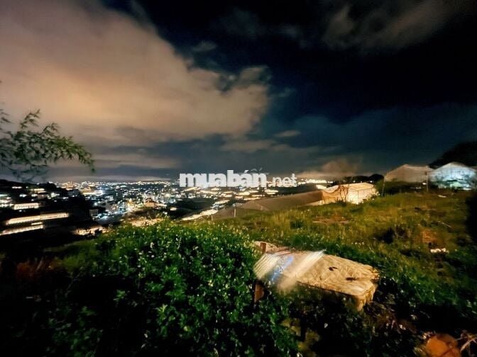 cần bán đất view đẹp thích hợp cho kinh doanh