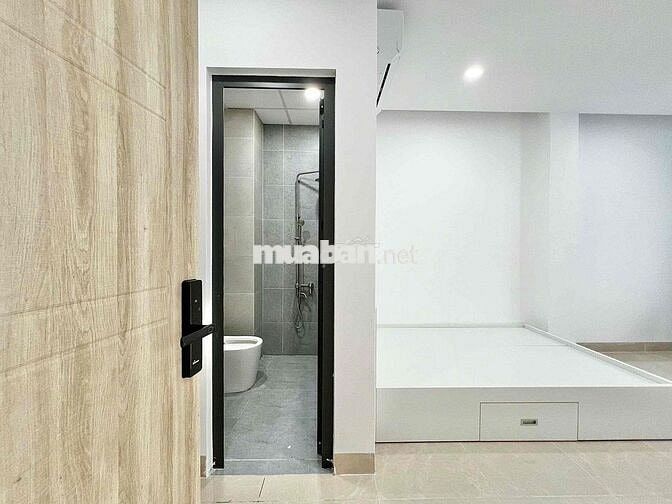 Cho thuê căn hộ cao cấp đầy đủ nội thất ban công cửa sổ tại Gò Vấp