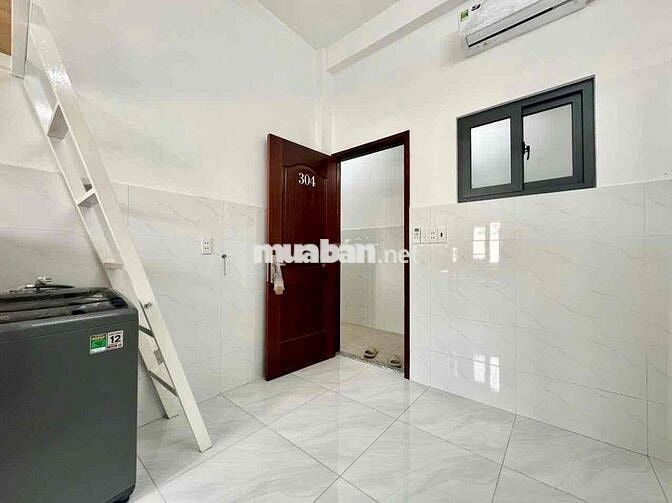 CHO THUÊ PHÒNG GÁC CAO FULL NỘI THẤT CÁCH ĐH NGUYỄN TẤT THÀNH 300m