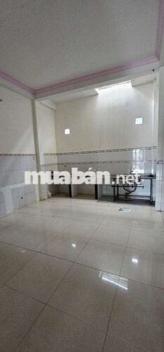 Cho thuê nhà mặt tiền Hai Bà Trưng