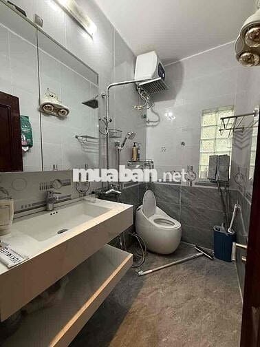 Bán Nhà 50m Mặt Phố Lê Hồng Phong Hà Đông – 2 Mặt Thoáng – Kinh Doanh